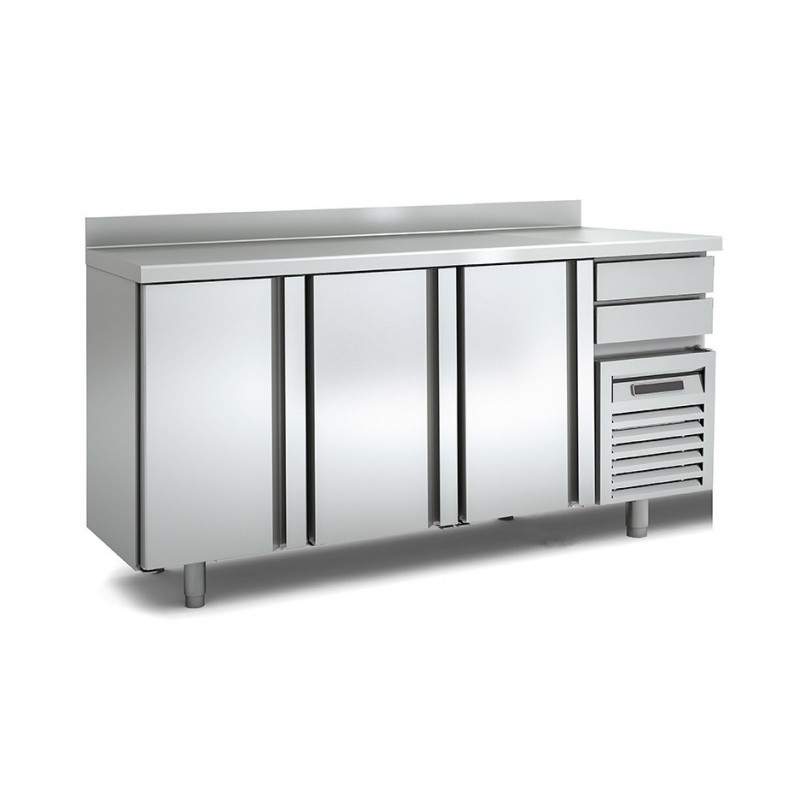 Altmostrador refrigerat de 2 a 5 portes - Docriluc Altmostrador refrigerat de 2 a 5 portes - Docriluc